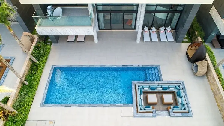 Luxury Villa, 6 Yatak Odası, Plaj Manzaralı, Denize Sıfır
