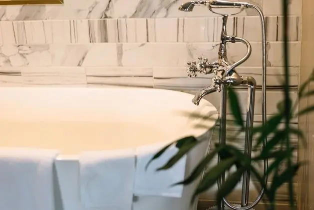 Deluxe Büyük Yataklı Tek Kişilik Oda