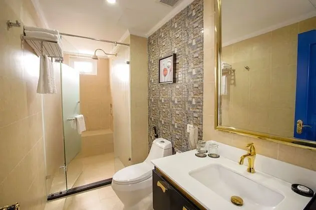 Deluxe Tek Büyük Yataklı Oda, Balkon