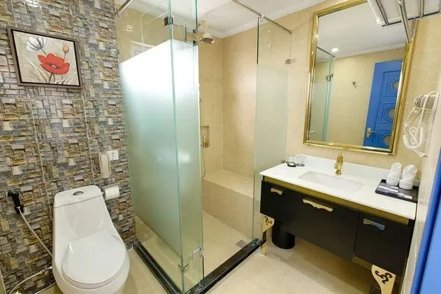 Superior Tek Büyük Yataklı Oda, Balkon, Nehir Manzaralı