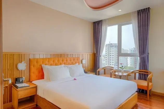 Deluxe Tek Büyük Yataklı Oda, Şehir Manzaralı