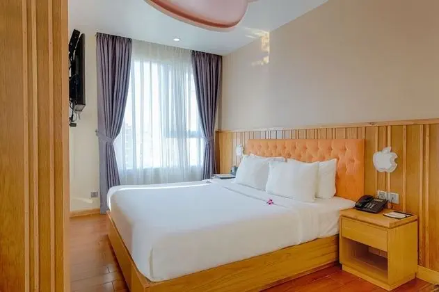 Deluxe Tek Büyük Yataklı Oda, Şehir Manzaralı