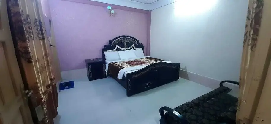 Standard Tek Büyük Yataklı Oda
