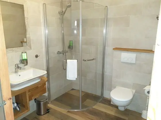 Standard Tek Büyük veya İki Ayrı Yataklı Oda