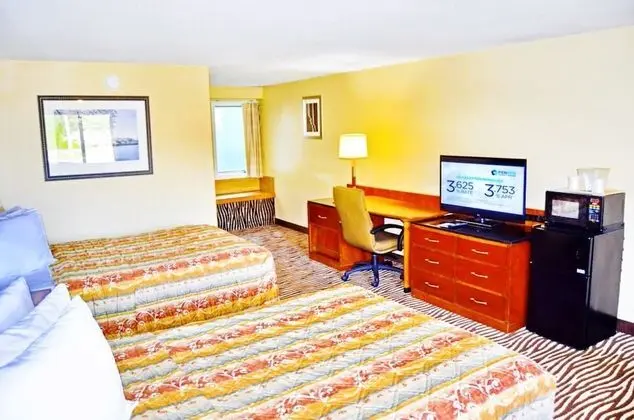 Deluxe Room With Two Double Beds Smoking