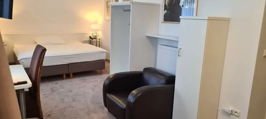 Comfort Tek Büyük Yataklı Oda
