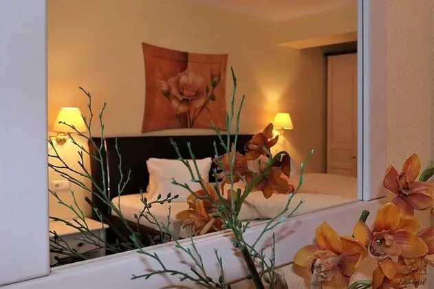 Tek Büyük Yataklı Oda, Bahçe Manzaralı