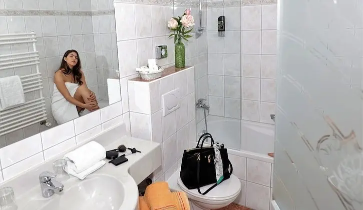 Tek Büyük Yataklı Oda, Göl Manzaralı