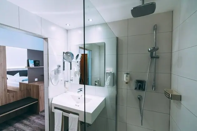 Tek Büyük Yataklı Oda (Ringwall)