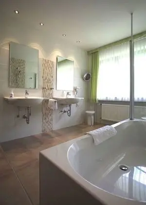 Superior Tek Büyük Yataklı Oda, Balkon