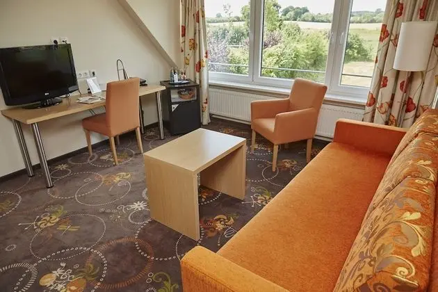 Business Tek Büyük Yataklı Oda