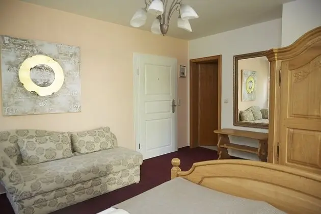 Standard Tek Büyük Yataklı Oda