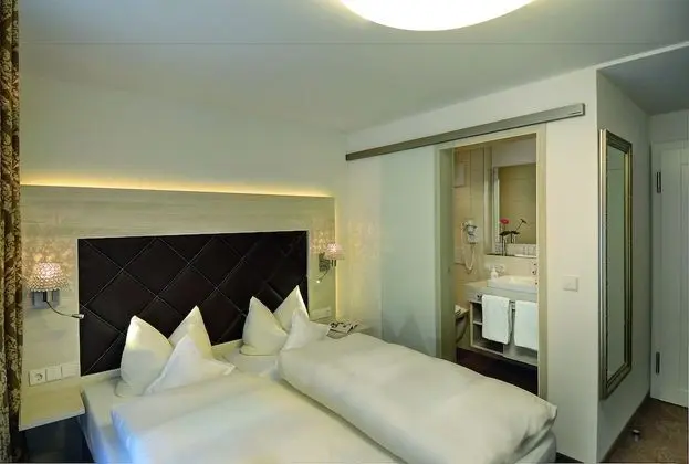 Comfort Tek Büyük Yataklı Oda, 1 Çift Kişilik Yatak, Nehir Manzaralı