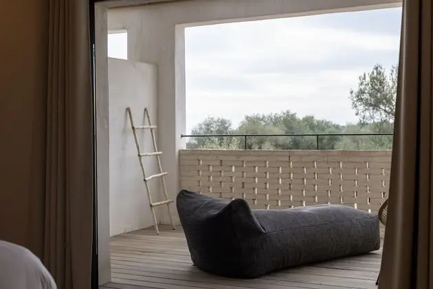 Comfort Tek Büyük Yataklı Oda, Teras, Bahçe Manzaralı