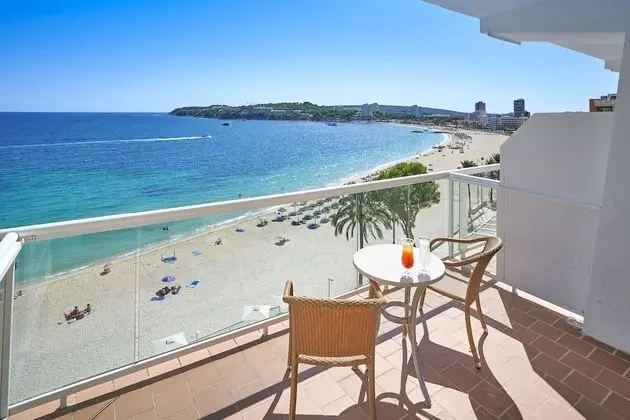 Tek Büyük Yataklı Oda, Balkon, Plaj Manzaralı