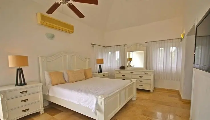 Villa, 1 En Büyük (King) Boy Yatak, Sigara İçilmez