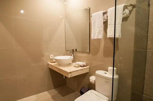 Standard Tek Büyük veya İki Ayrı Yataklı Oda
