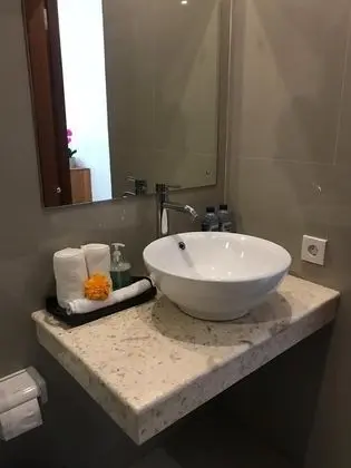 Standard Tek Büyük veya İki Ayrı Yataklı Oda