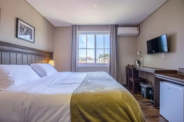 Superior Tek Büyük Yataklı Oda