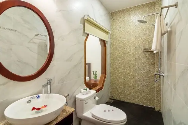 Tek Büyük Yataklı Oda, Bahçe Manzaralı