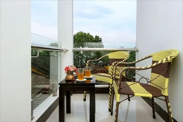 Üç Kişilik Oda, Balkon