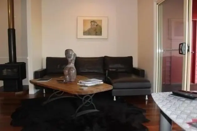Ev (Symphony - 2 Bedrooms)