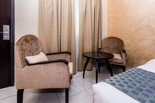 Deluxe King or Twin Room