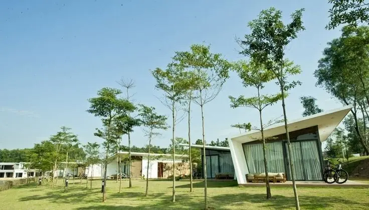 Villa (Forest)