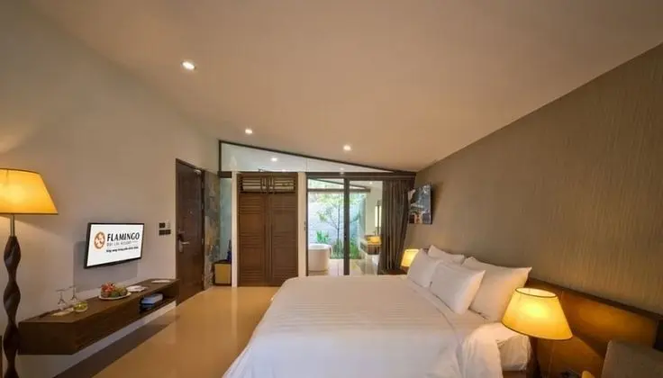 Villa (Hilltop)