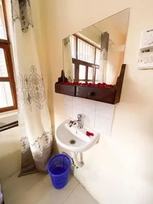 Economy Tek Büyük Yataklı Oda
