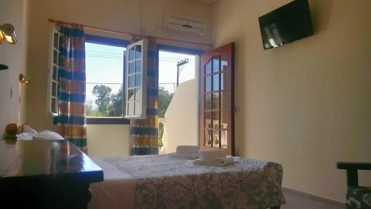 1 Çift Kişilik Veya 2 Tek Kişilik Yatak Standard