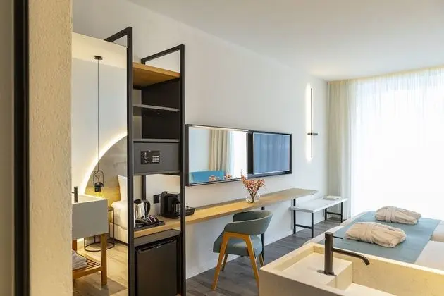 Standard Oda, Kısmi Deniz Manzaralı