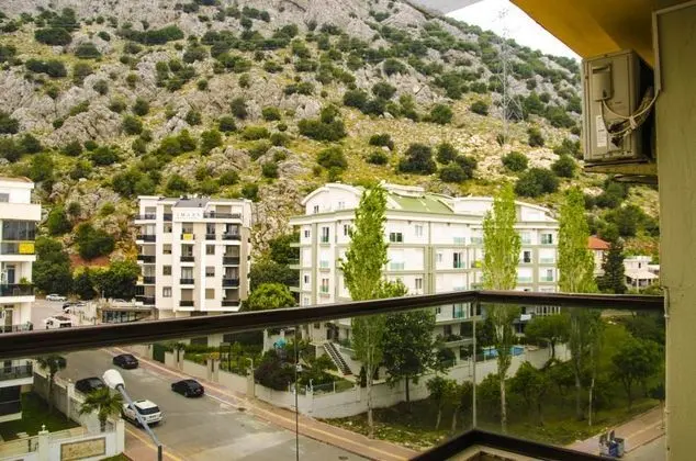 Daire-Tek Yatak Odalı, Şehir Manzaralı