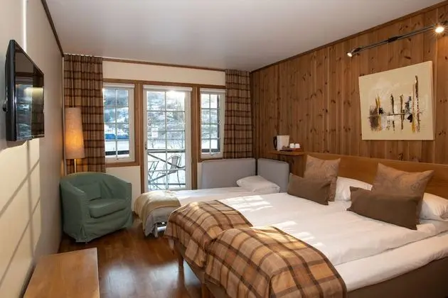 İki Ayrı Yataklı Oda (with extra bed)