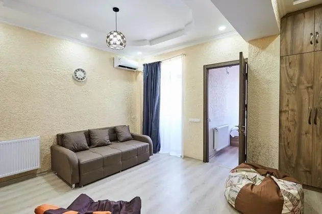 Apart Daire, Birden Çok Yatak, Sigara İçilmez