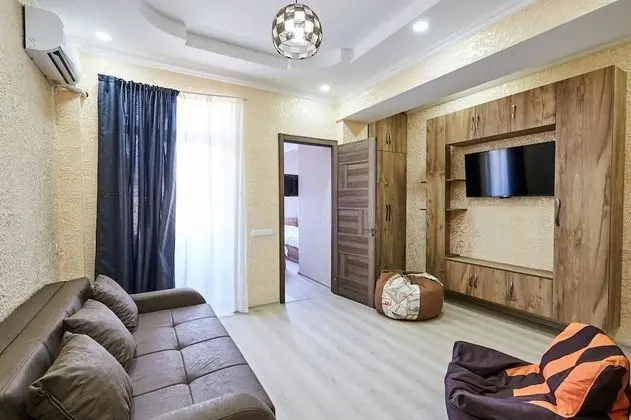 Apart Daire, Birden Çok Yatak, Sigara İçilmez