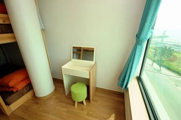 Panoramic Ortak Ranzalı Oda, Sadece kadınlar için, Özel Banyo, Plaj Manzaralı
