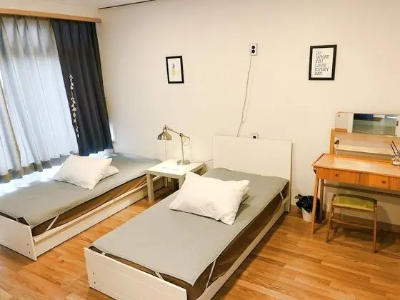 Premium İki Ayrı Yataklı Oda, 1 Yatak Odası, Özel Banyo, Plaj Manzaralı