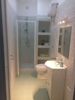 Çatı Katı (Loft), Sigara İçilebilir, Buzdolabı