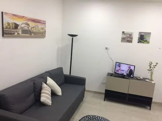 Çatı Katı (Loft), Sigara İçilebilir, Buzdolabı