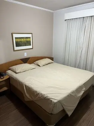 Classic Tek Büyük Yataklı Oda