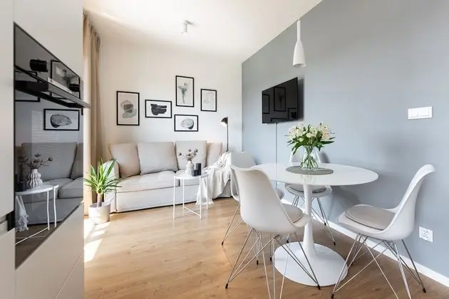 Classic Apart Daire, 2 Yatak Odası, Balkon, Nehir Manzaralı