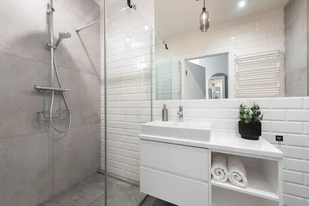 Classic Apart Daire, 2 Yatak Odası, Balkon, Nehir Manzaralı