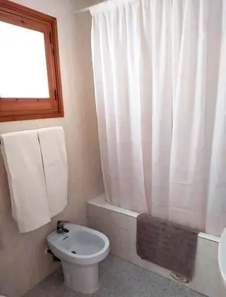 Stüdyo, Balkon, Havuz Manzaralı