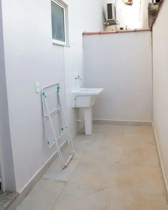Flat Premium