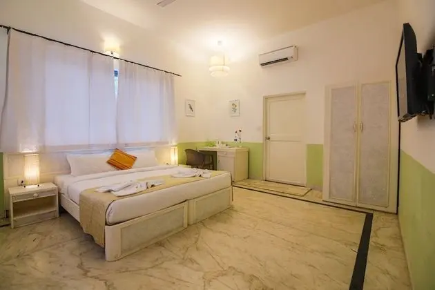 Superior Oda
