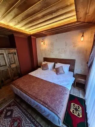 Deluxe Oda, Bahçe Manzaralı, Balkonlu