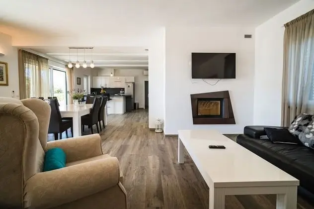 Deluxe Villa, 3 Yatak Odası, Özel Banyo, Havuz Manzaralı