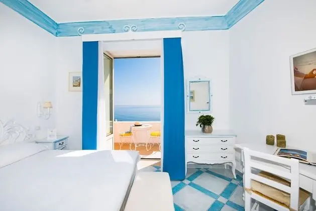 Stüdyo, Deniz Manzaralı