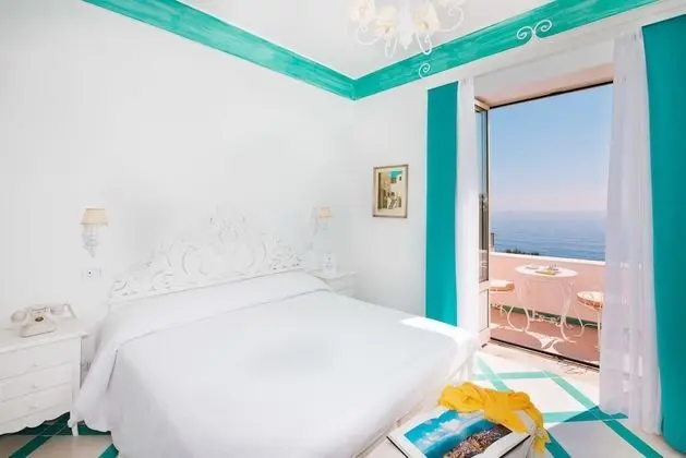 Stüdyo, Deniz Manzaralı (Large)